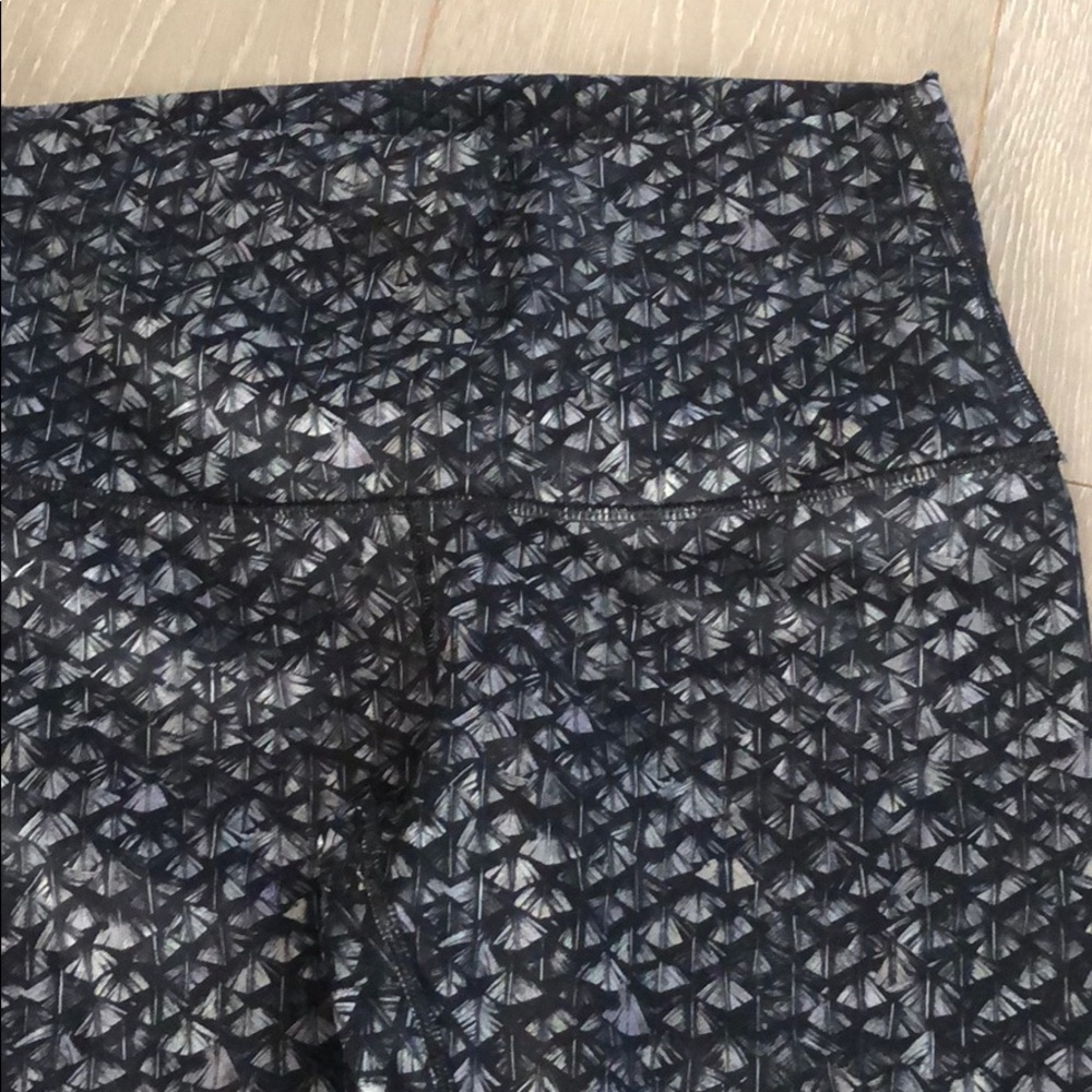 Lululemon | Special Edition Print High Times - Picture 2 of 3